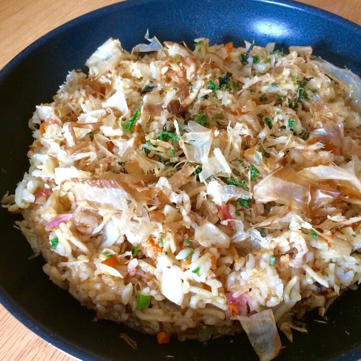 神戸のb級グルメ フライパンで簡単そばめし レシピ 作り方 By 管理栄養士きゃさりん 楽天レシピ 神戸のb級グルメ フライパンで簡単そばめし レシピ 作り方 By 管理栄養士きゃさりん 楽天レシピ